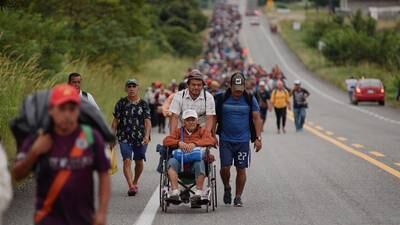 Duro camino: Caravana migrante llega mermada a Veracruz