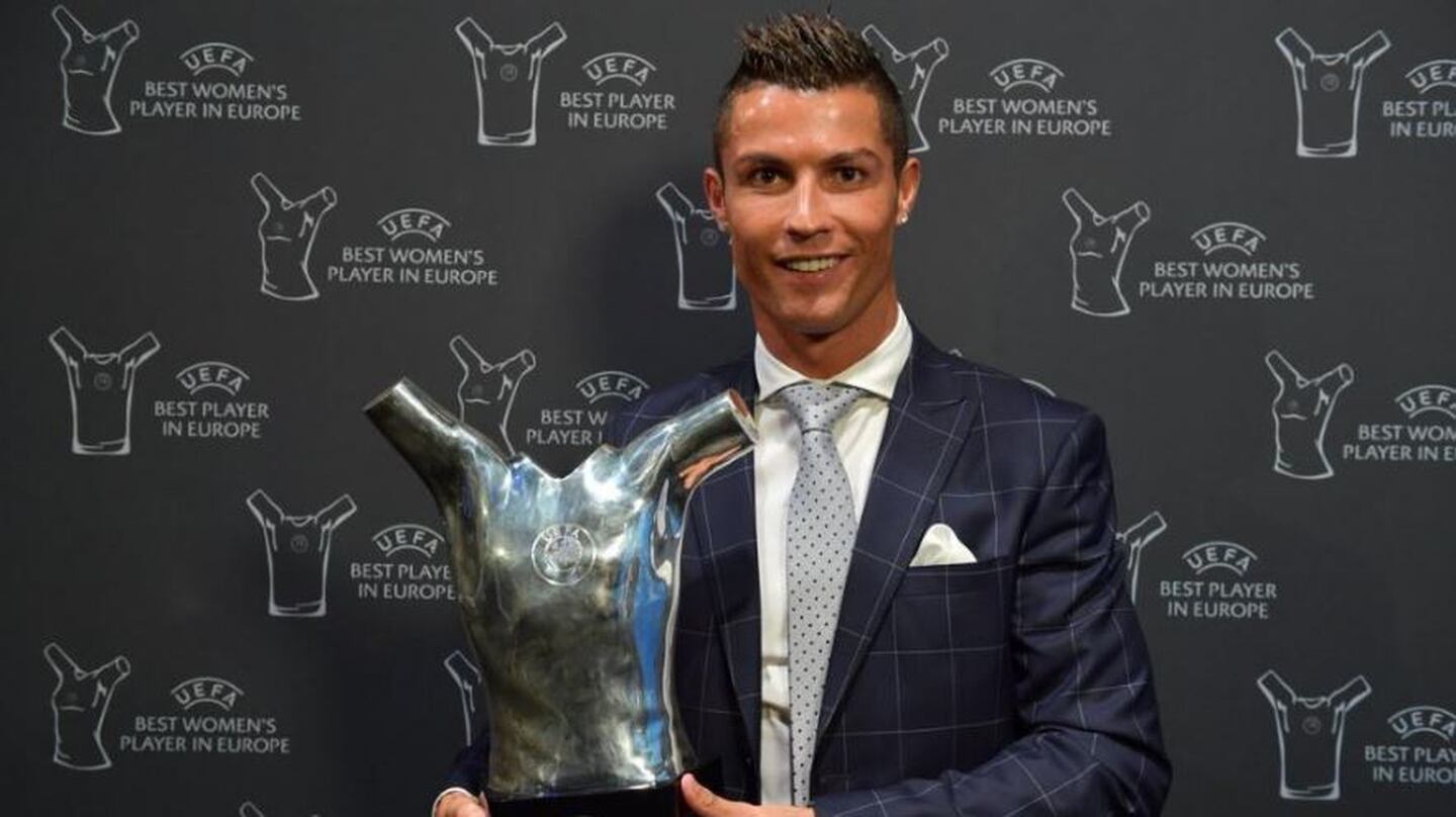 ¡Felicitaciones para Cristiano tras ser Mejor Jugador de la UEFA!