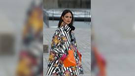 Eiza González arrasó con increíble look el cierre de la Fashion Week en París