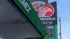 Fitch mejora perspectiva de Pemex a ‘estable’ por ‘promesa’ de más inyecciones de dinero