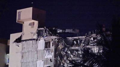 Miami: derrumbe de edificio residencial deja un muerto