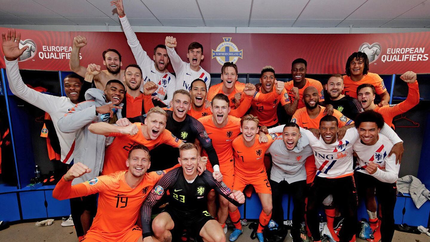Países Bajos regresa a la fase final de la Euro; Alemania, Austria y Croacia también clasificaron