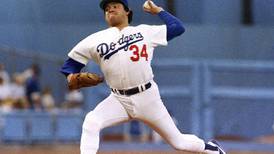 Dodgers ‘se despide’ del número 34 de Fernando Valenzuela: ’Es un gran honor’, dice