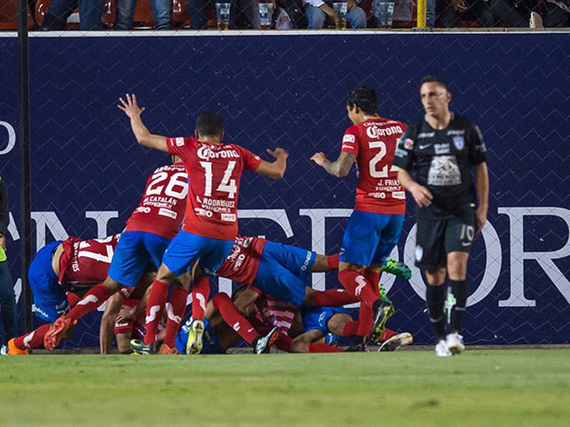 Pachuca se 'auto trollea' y culpa al Cruz Azul de la derrota