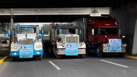 Paro nacional de transportistas queda cancelado; logran acuerdo con Gobierno
