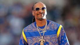 Snoop Dogg podría enfrentar demanda por parte de un repartidor de comida