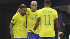 ¡Richarlison, el héroe! Brasil debuta en Qatar con victoria de 2-0 ante Serbia