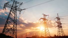 Cofece recomienda no aprobar reforma eléctrica de AMLO