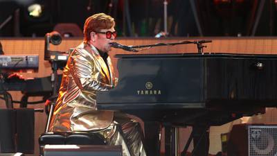Elton John se despide de los escenarios tras medio siglo de trayectoria: ‘Los llevaré siempre’