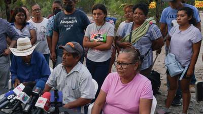 Gobierno entrega indemnización a familias de mineros en Coahuila  