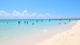 ¡Grito en el Caribe... sin sargazo! Prevén dos semanas  de playas limpias en Quintana Roo