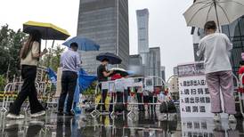 Aquí vamos de nuevo: COVID regresa a Wuhan mientras Xi Jinping refuerza políticas restrictivas
