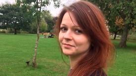 Hija de exespía ruso envenenado recibe el alta hospitalaria