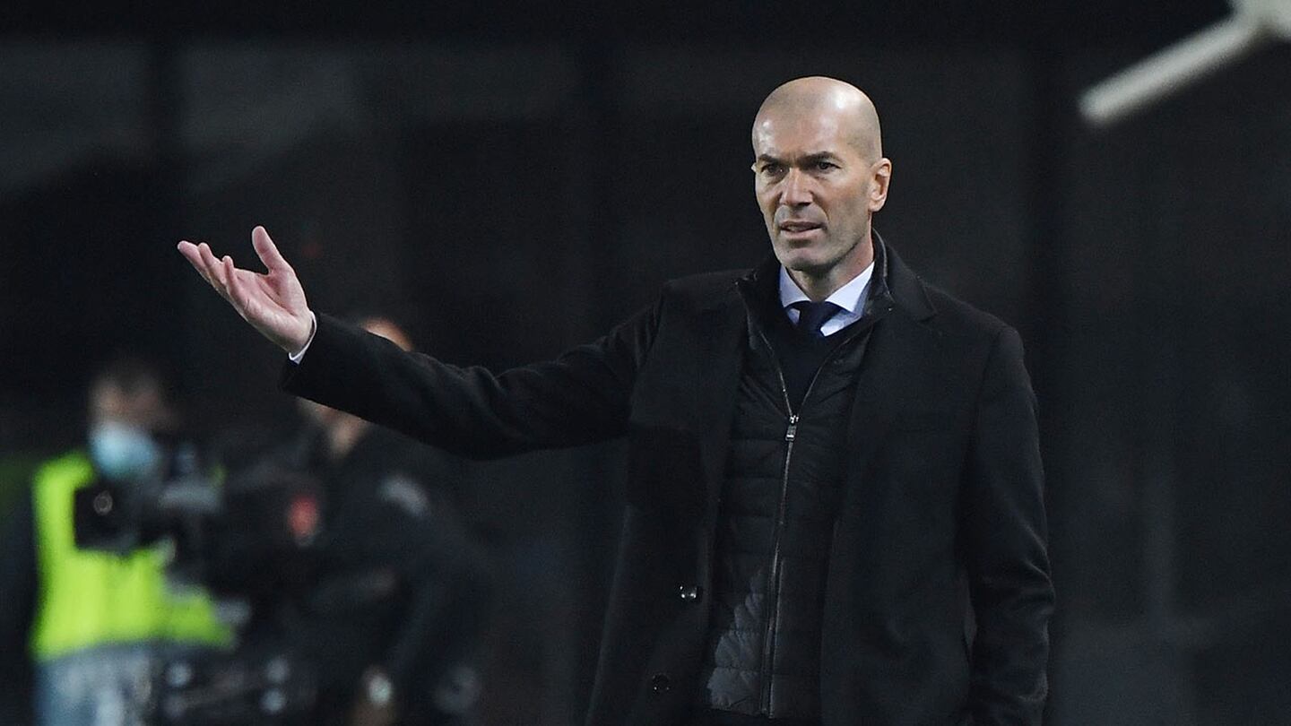 Zidane: 'La Liga está abierta para todos, el líder tiene ventaja pero faltan 42 puntos'