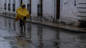 Monzón mexicano viene ‘bravo’: Causará lluvias en todo México y descargas eléctricas en algunos estados