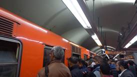 Caos bajo tierra: Metro de la CDMX saturado, lento y con retrasos en 6 líneas este jueves