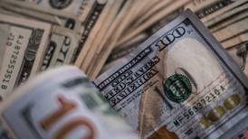 Dólar interbancario arranca la semana por debajo de las 19 unidades