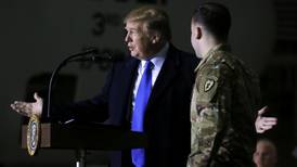 Trump quiere más dinero para el Ejército y construir el muro en presupuesto de 2020