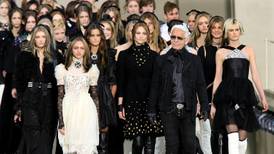 Tras muerte de Lagerfeld, ellos quedarán al 'timón' de Chanel 