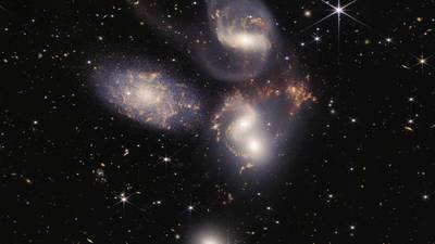 ¡Impresionante! Telescopio James Webb revela imagen del agujero negro activo