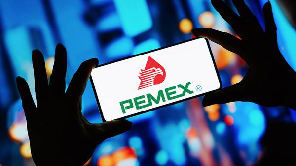 México evalúa absorber 40 mil mdd de deuda de Pemex: Estas son las opciones