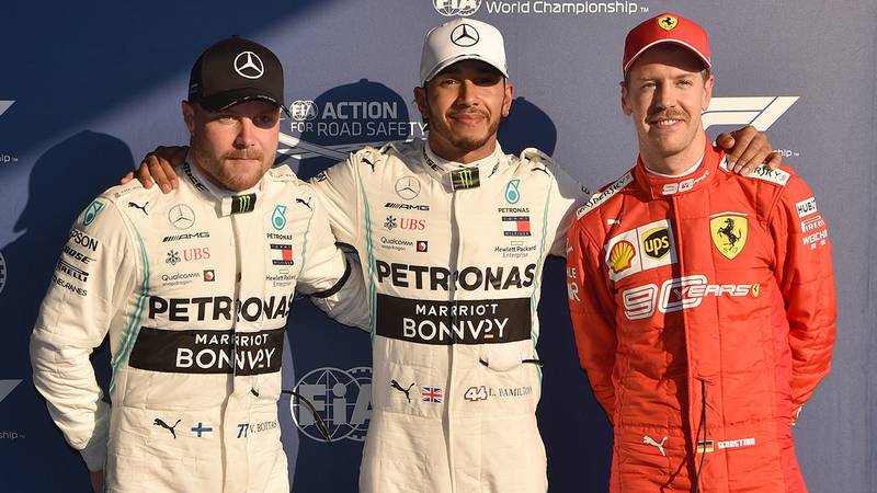 Lewis Hamilton logra la 'pole' y saldrá primero en Australia