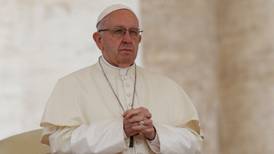 Papa Francisco cambia catecismo para oponerse a pena de muerte