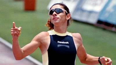 ¿Cuáles son los récords deportivos de Ana Gabriela Guevara, exatleta olímpica?