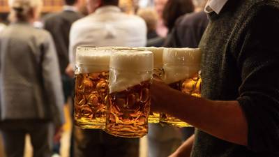 Cancela esa ‘chelita’: ¿Cuántas cervezas son demasiadas a la semana?