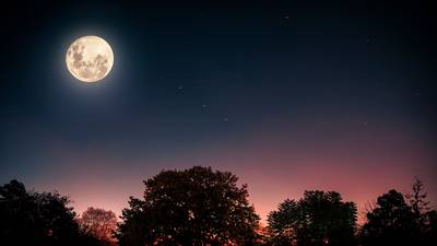 Luna del cazador y eclipse parcial de sol, los fenómenos astronómicos de octubre