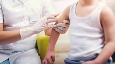 Vacuna COVID de Sinovac es segura en niñas y niños desde los 3 años de edad: estudio