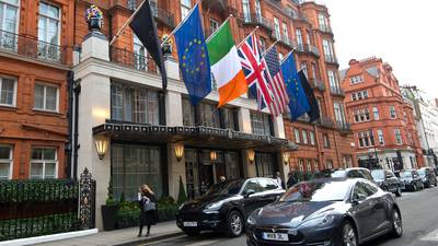 Funeral de reina Isabel II: Hoteles de Londres suben precios hasta 30%