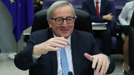 Unión Europea no reabrirá acuerdo sobre Brexit y May lo sabe: Juncker

