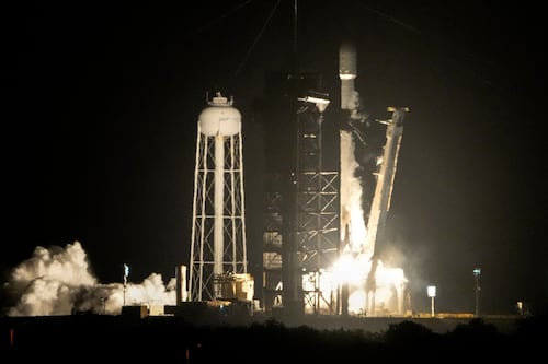 NASA confirma impacto de un cohete de SpaceX en la Luna: así ocurrió el choque accidental