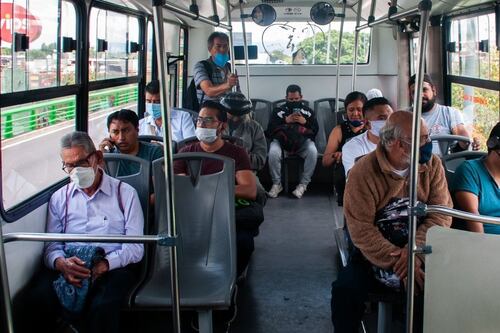¿Viajas en Metro o Metrobús? CDMX habilitará código QR en transporte para detectar casos de COVID-19