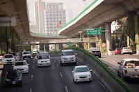¡No lo olvides! Hoy No Circula jueves en CDMX y Edomex