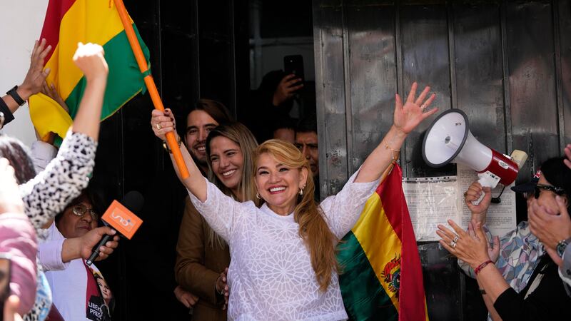 Jeanine Áñez, expresidenta interina de Bolivia, sale de prisión tras más de 4 años encerrada