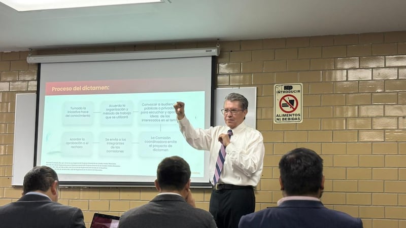 De ‘10’: Ricardo Monreal logra calificación máxima en su desempeño docente en posgrado de la UNAM