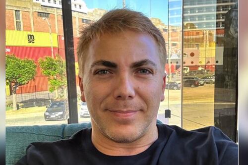 Cristian Castro es acusado por modelo de supuestamente ofrecerle un encuentro íntimo