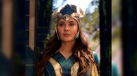 Salma Hayek lloró al ver su cara morena en traje de superheroína de ‘Eternals’
