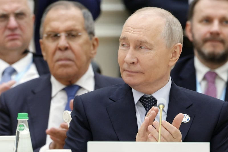 Rusia levanta prohibición a exportaciones de diésel tras acuerdo con Trump: Libera 500 mil toneladas