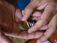 Ganancias del peso ‘se van de carnaval’: ¿En cuánto cotiza al cierre de los mercados HOY?