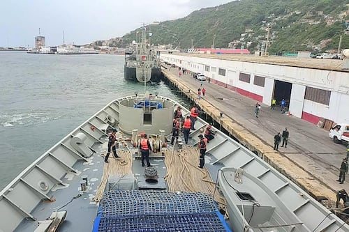 Buques de México llegan a Venezuela: Llevan 388 toneladas de ayuda humanitaria para damnificados por sismos