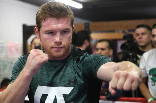 ¿Canelo mejor que Chávez?