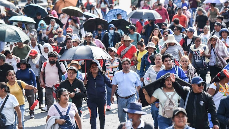 CNTE bloquea HOY accesos a la CDMX: ¿Qué carreteras tomarán los maestros este jueves?