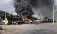 Narcobloqueos ‘paralizan’ clases en Tecomán, Colima: ¿Qué municipios suspendieron actividades?
