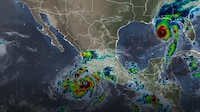 ‘Simon’ se intensifica a Huracán Categoría 2; se prevén lluvias en varios estados