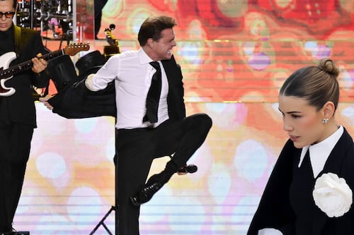 Michelle Salas publica foto inédita con Luis Miguel en su boda: ‘Te amo, papá’