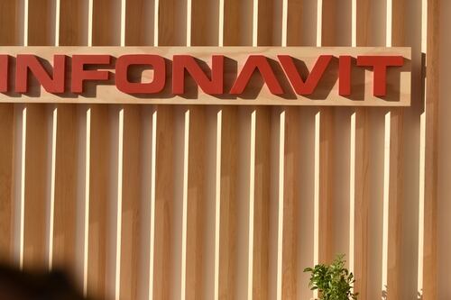 Infonavit presume que sus créditos son los más baratos, y que los bancarios son el doble más caros