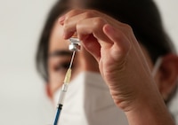 ‘Bachecito’ en el ritmo de vacunación COVID: México aplica menos de 100 mil dosis
